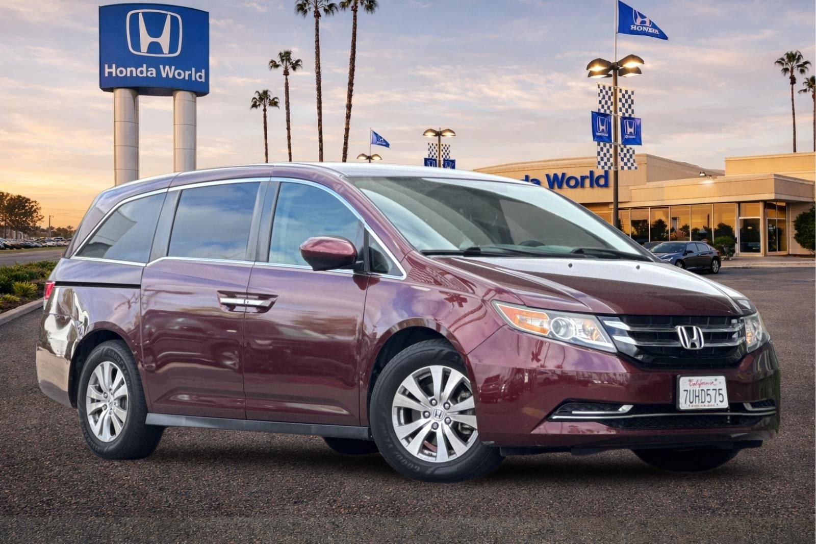Used 2016 Honda Odyssey EX image 2