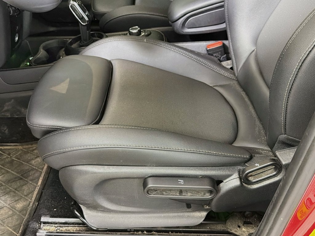 Used 2024 MINI Cooper Countryman S FWD image 20