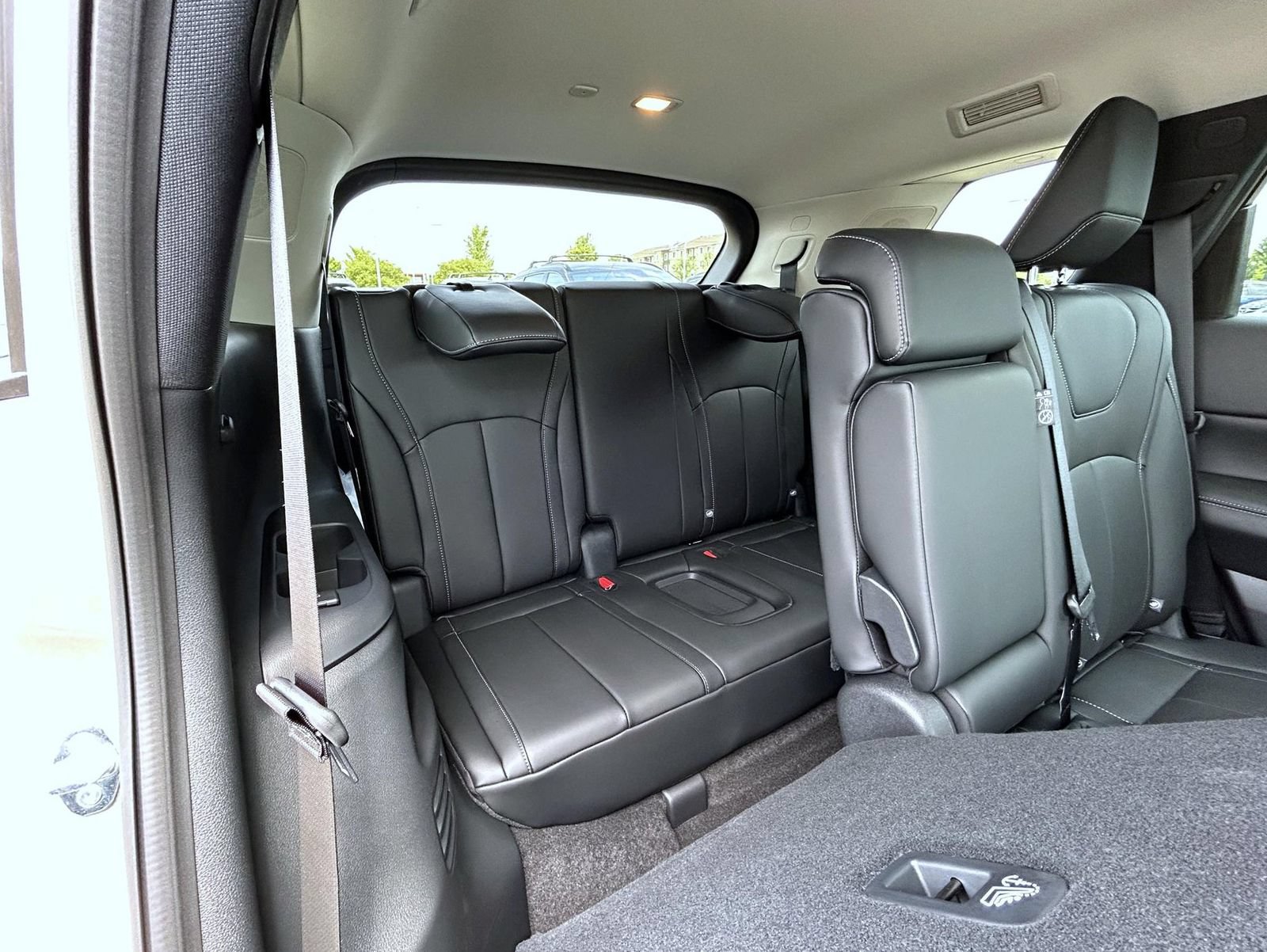 New 2027 INFINITI QX60 Luxe w/ Cargo Package AWD/4WD image 19