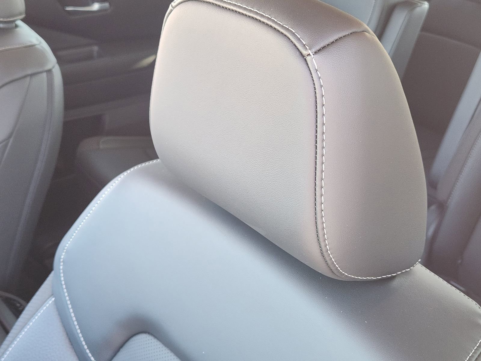 New 2026 Nissan Pathfinder SL image 15