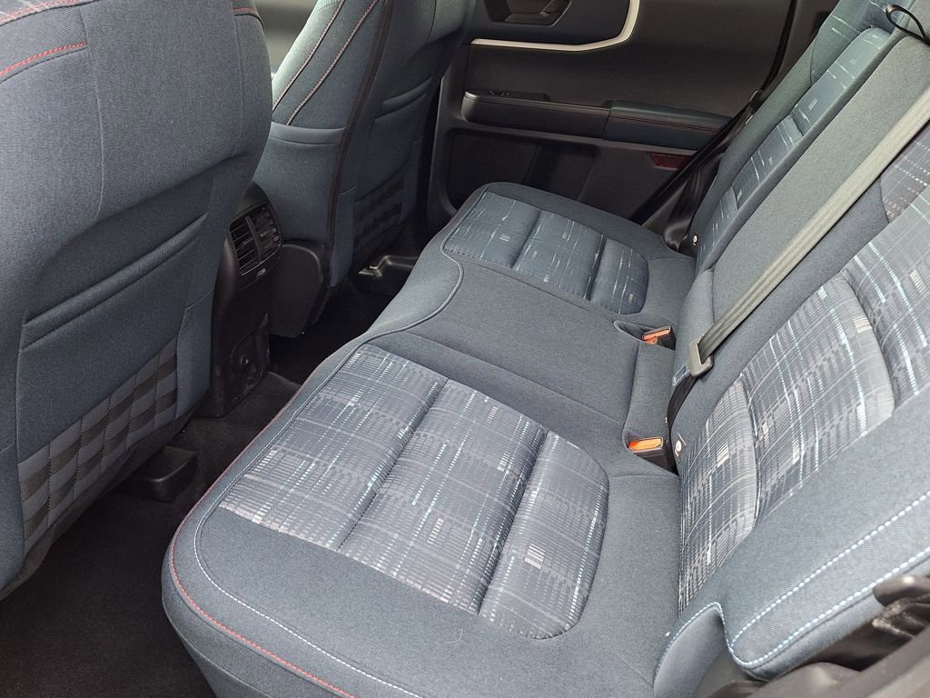 Used 2024 Ford Bronco Sport Heritage w/ Heritage Convenience Package AWD/4WD image 12