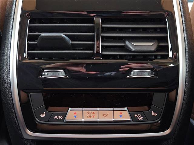 New 2026 BMW X7 xDrive40i image 17