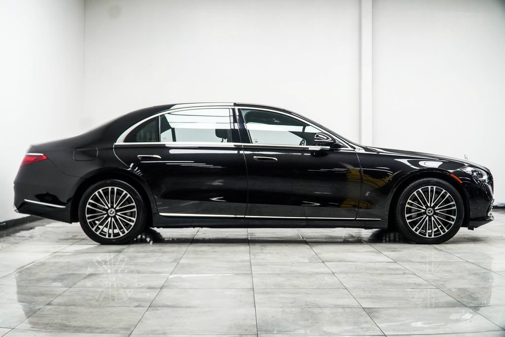 Used 2023 Mercedes-Benz S 580e 4MATIC Sedan w/ Warmth & Comfort Package image 6