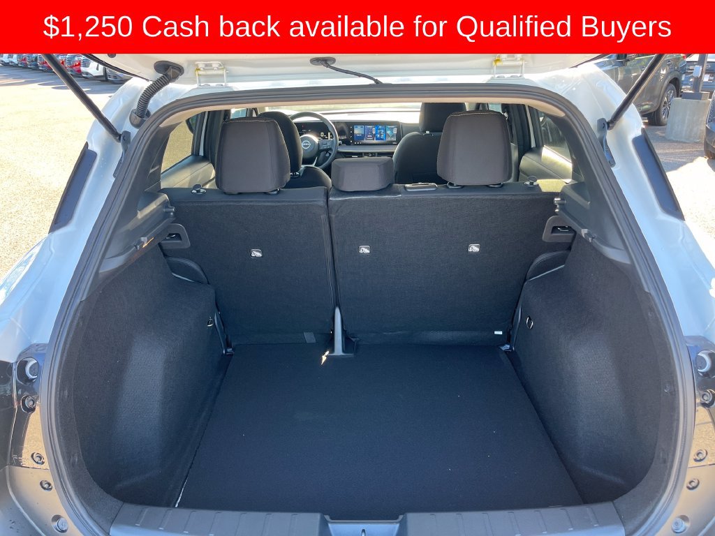 New 2027 Nissan Kicks SV w/ SV Premium Package FWD image 26