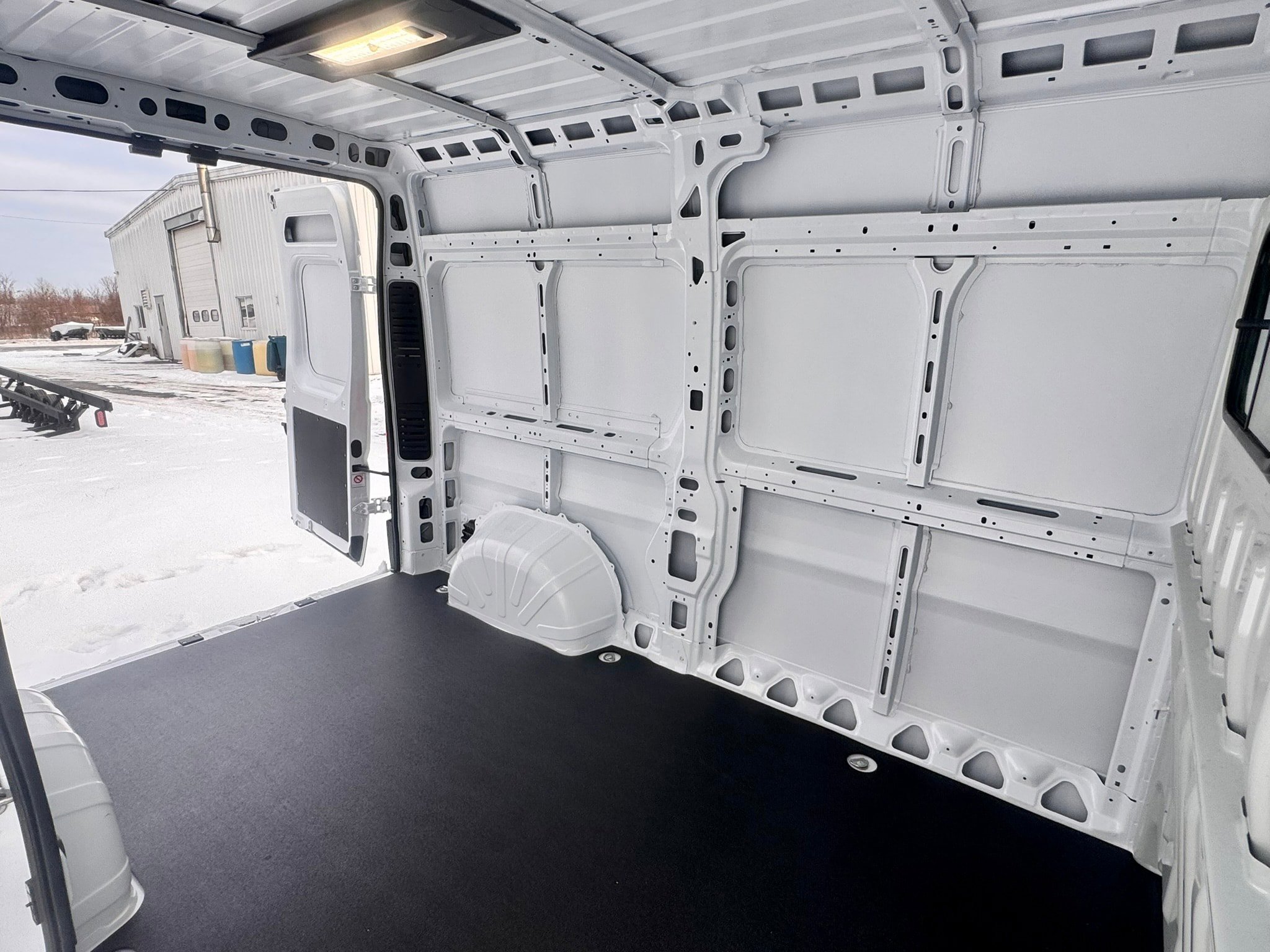 New 2026 RAM ProMaster 1500 w/ Convenience Group image 7