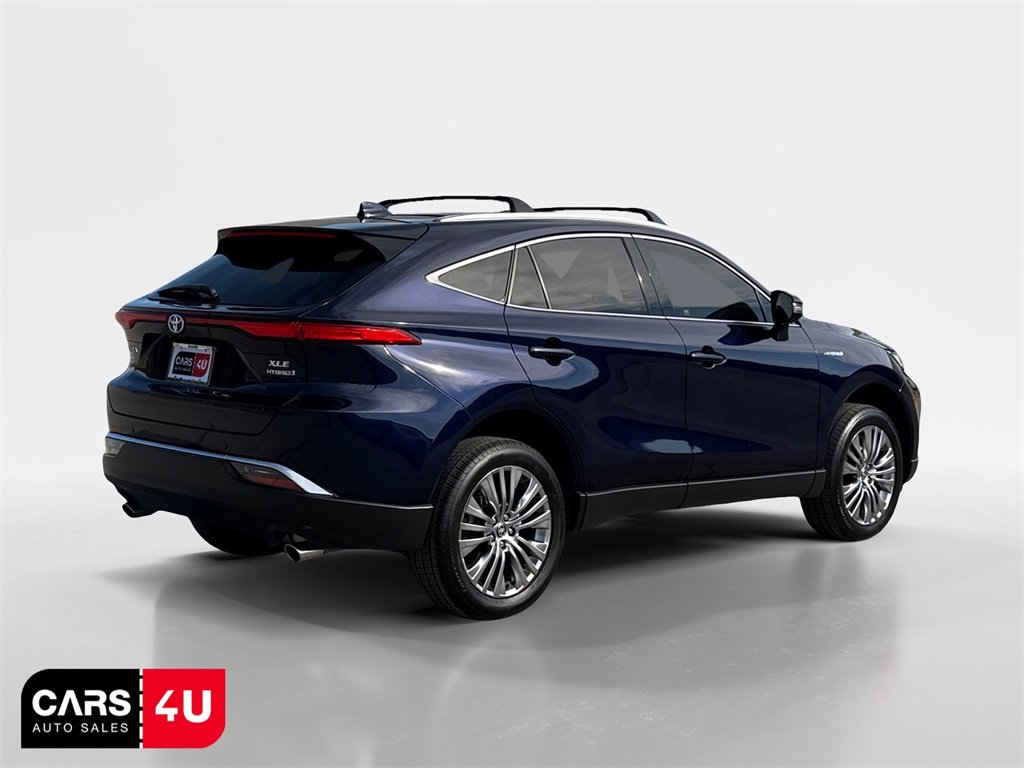 Used 2021 Toyota Venza XLE image 7