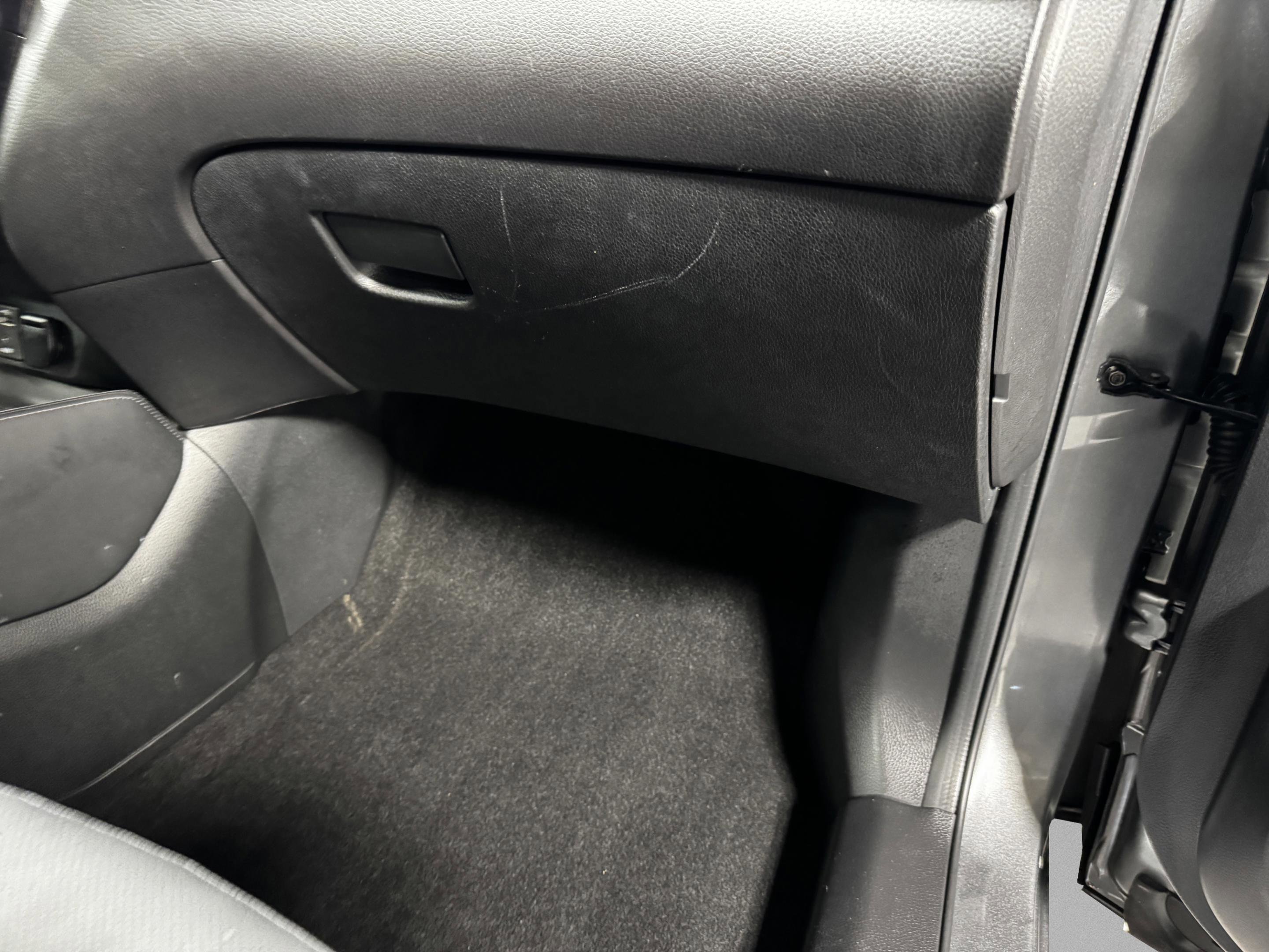 Used 2018 Nissan Rogue Sport SL w/ SL Premium Package image 25