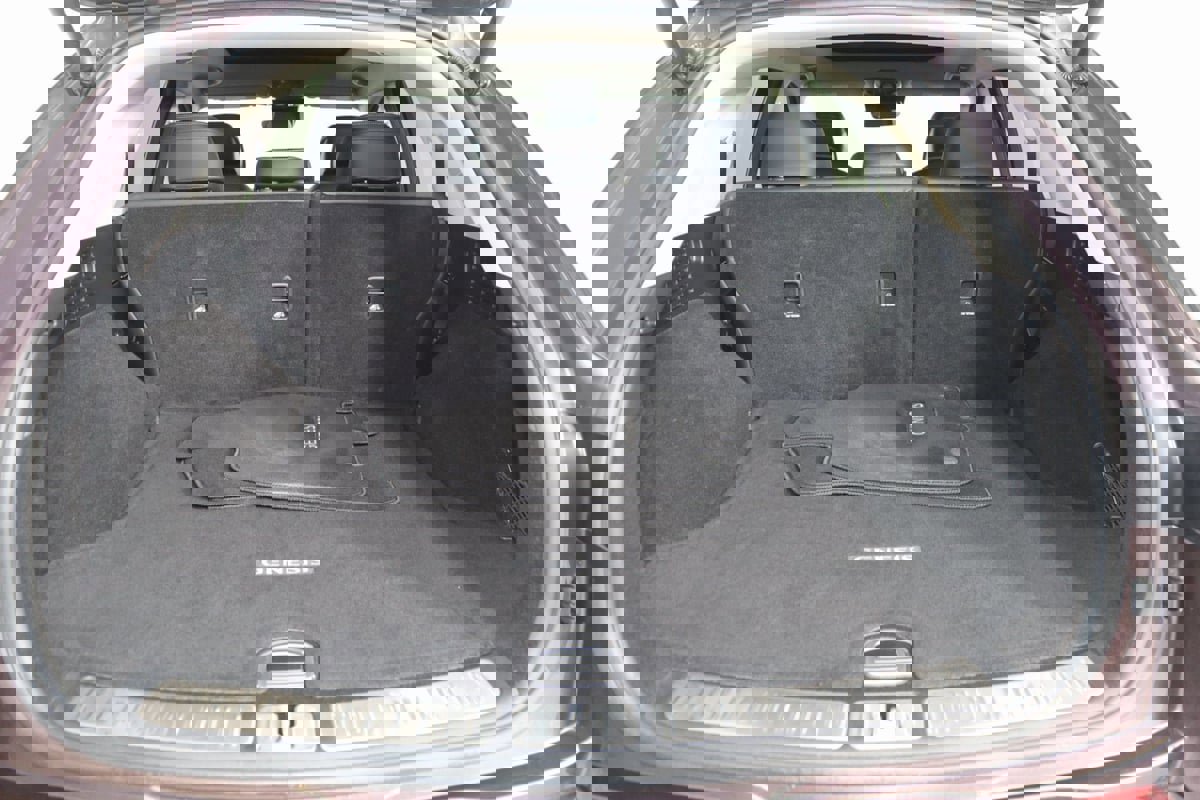 Used 2022 Genesis GV70 2.5T w/ Select Package image 53