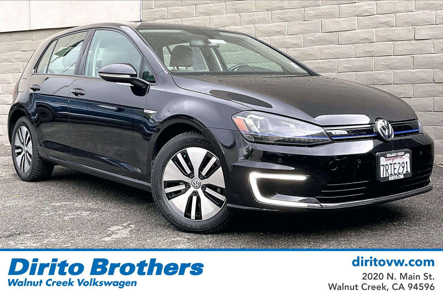 Used 2016 Volkswagen e-Golf SEL Premium FWD image 1