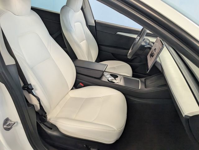 Used 2023 Tesla Model 3 Standard Range RWD image 13