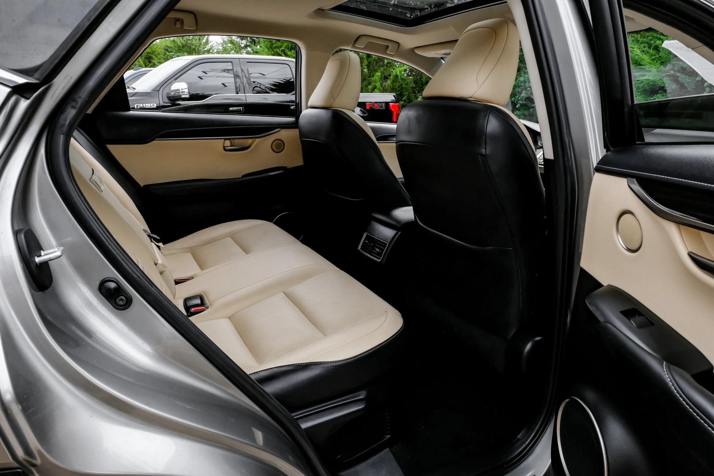 Used 2016 Lexus NX 300h FWD w/ Luxury Package image 43