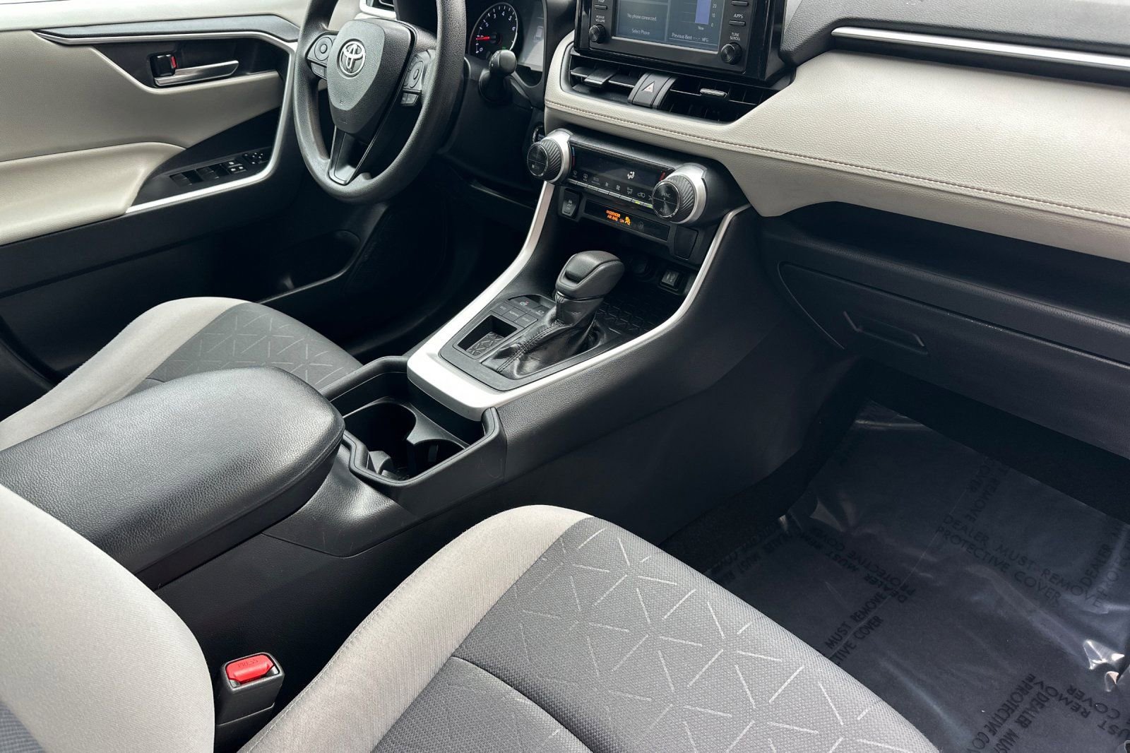 Certified 2019 Toyota RAV4 XLE w/ Carpet Mat Package image 16