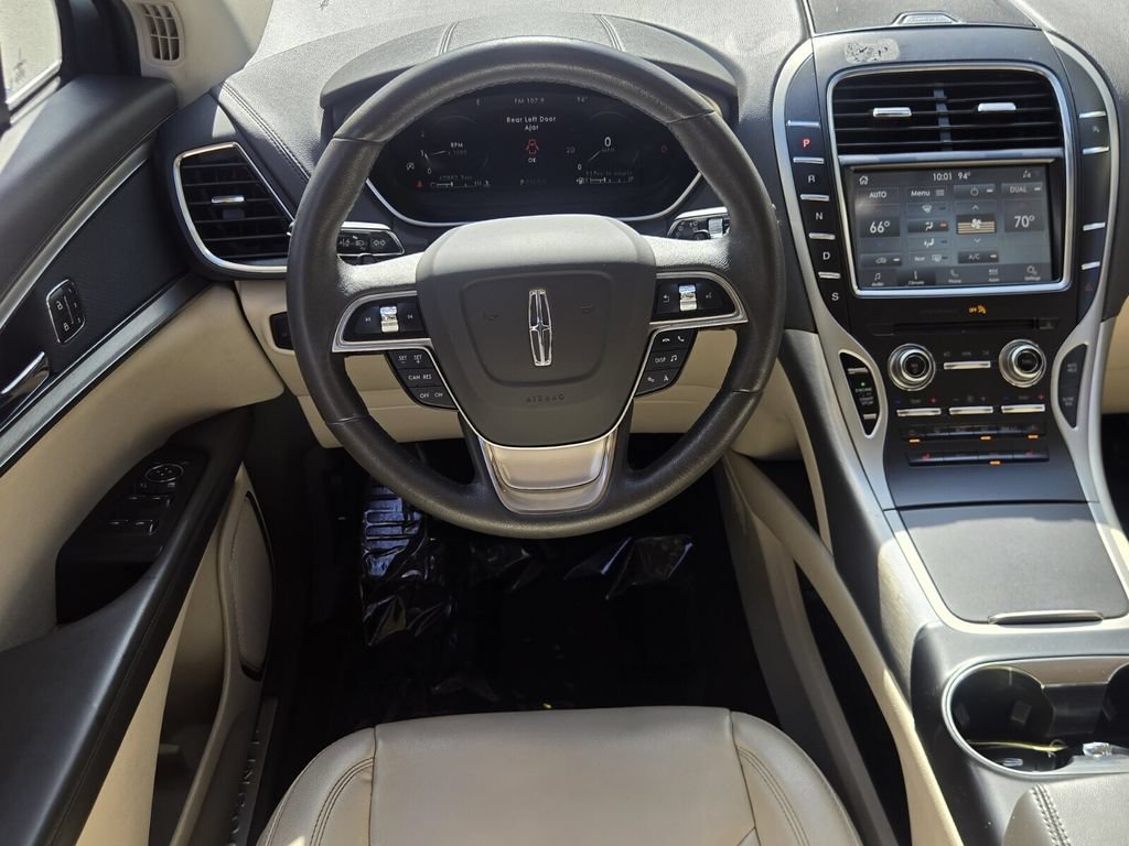 Used 2019 Lincoln Nautilus FWD image 13