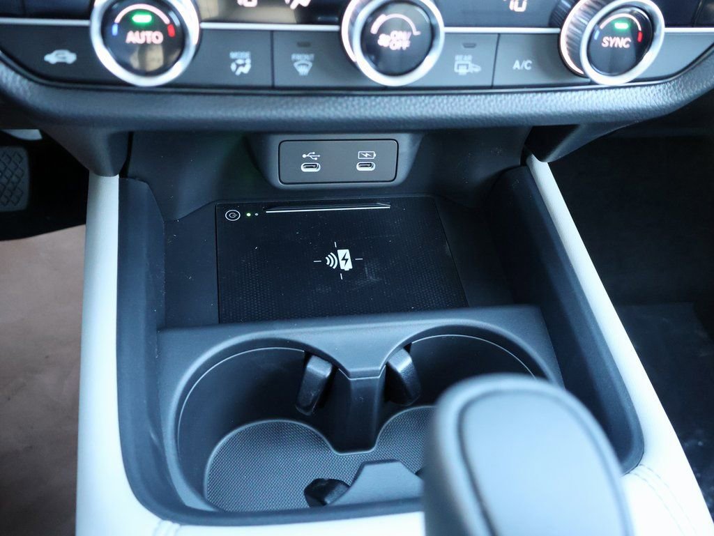 New 2026 Honda HR-V EX-L image 23