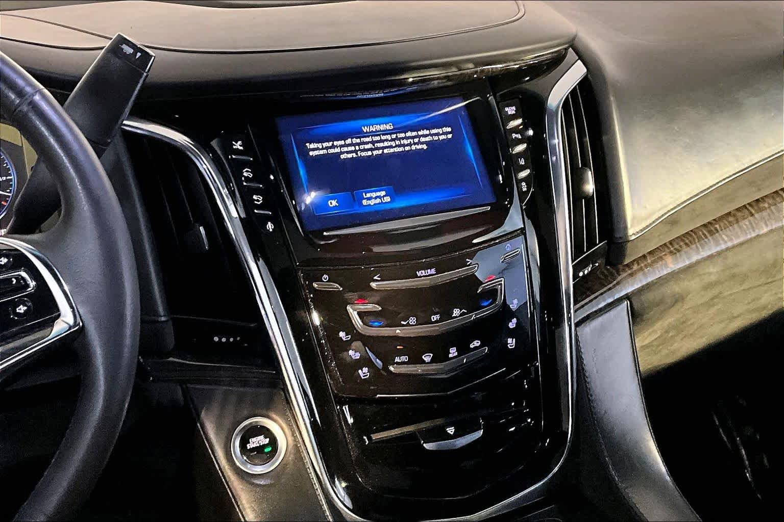 Used 2015 Cadillac Escalade Platinum AWD/4WD image 6