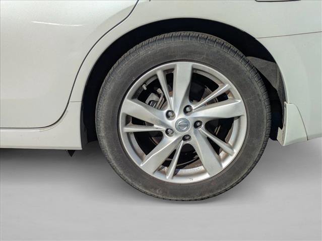 Used 2013 Nissan Altima 2.5 SV w/ 2.5SV Convenience Pkg image 12