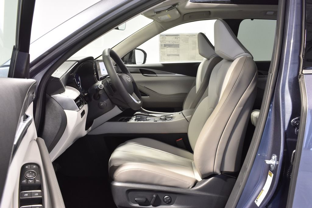 New 2026 INFINITI QX60 Luxe w/ Cargo Package image 10