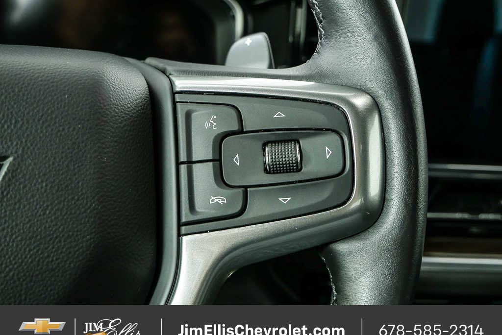 Used 2022 Chevrolet Silverado 1500 RST w/ Convenience Package II AWD/4WD image 12