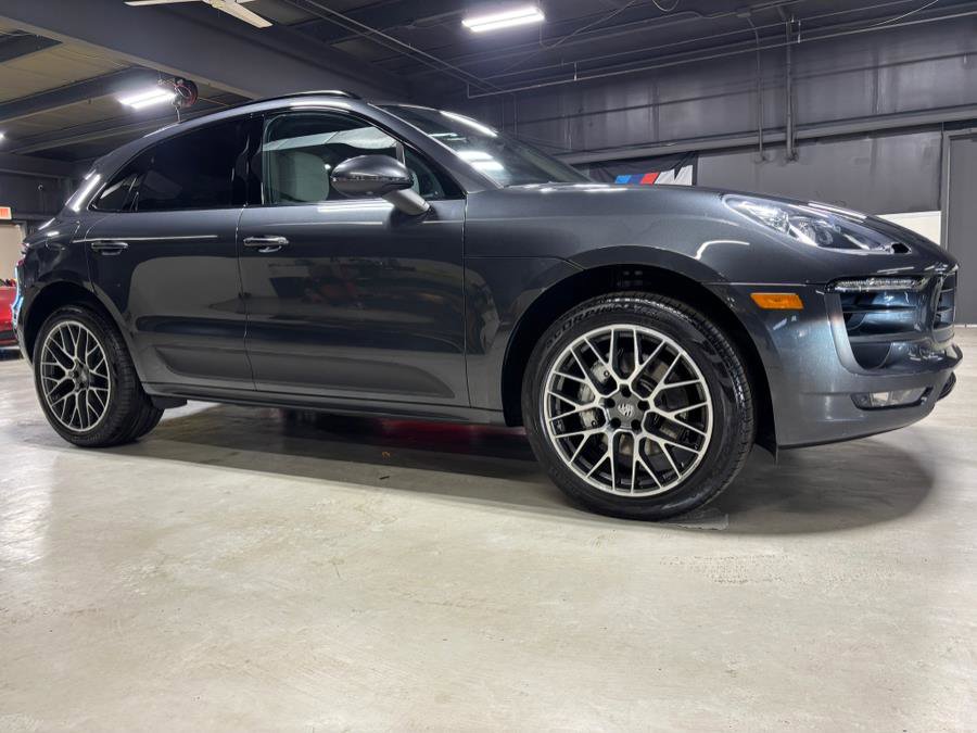 Used 2018 Porsche Macan S image 6