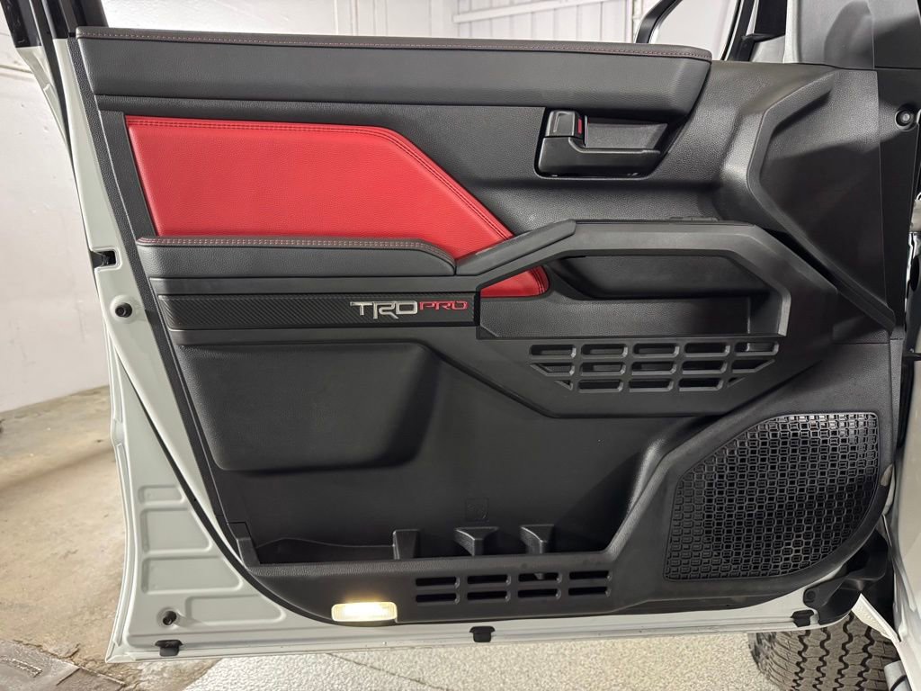 Used 2025 Toyota Tacoma TRD Pro image 42