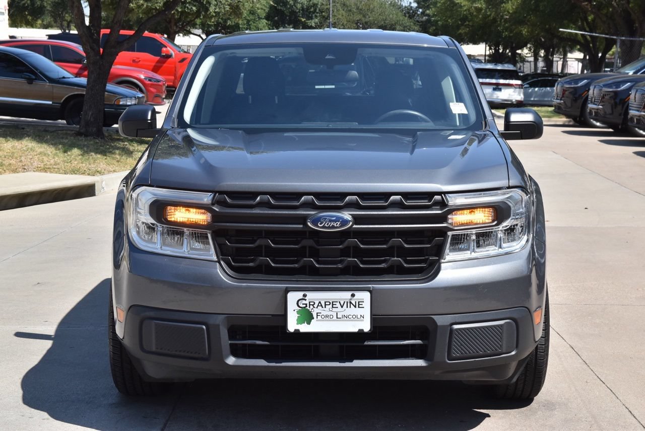 Used 2023 Ford Maverick XL FWD image 3