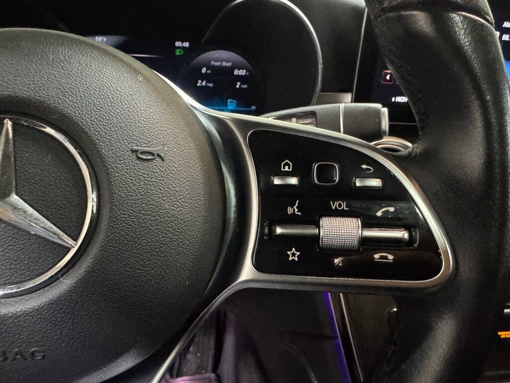 Used 2020 Mercedes-Benz GLC 300 4MATIC Coupe image 12