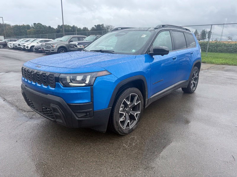 Used 2026 Jeep Cherokee Overland w/ Advanced Pro Tech Group AWD/4WD image 2