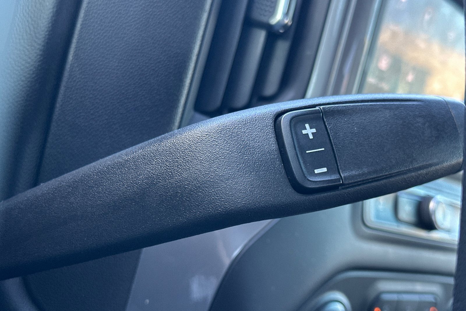 Used 2021 Chevrolet Silverado 1500 Custom Trail Boss w/ Midnight Edition image 30