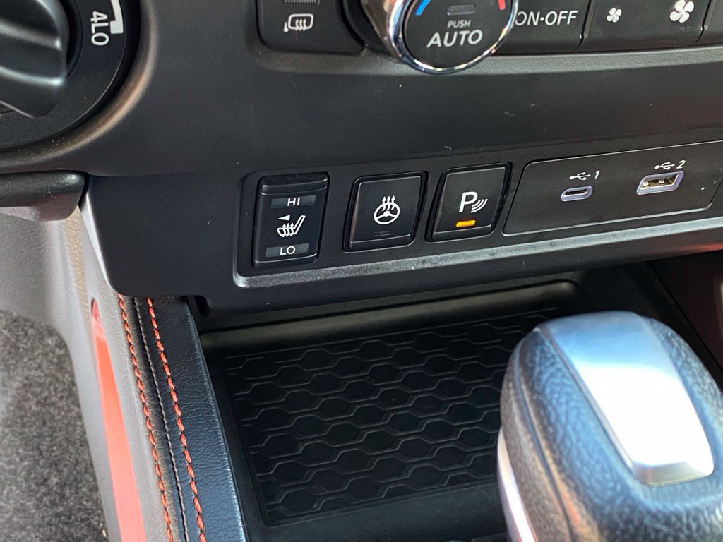 Used 2023 Nissan Frontier PRO-4X w/ Pro Convenience Package AWD/4WD image 22