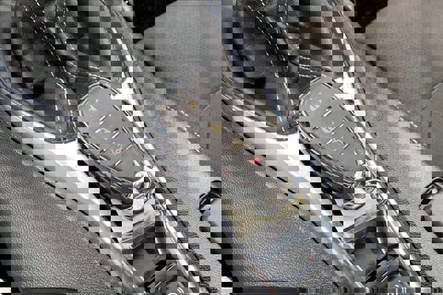 Used 2023 Chevrolet Camaro LT w/ Technology Package image 11