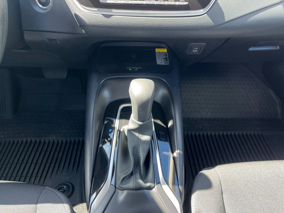 Used 2026 Toyota Corolla LE w/ LE Premium Package image 24