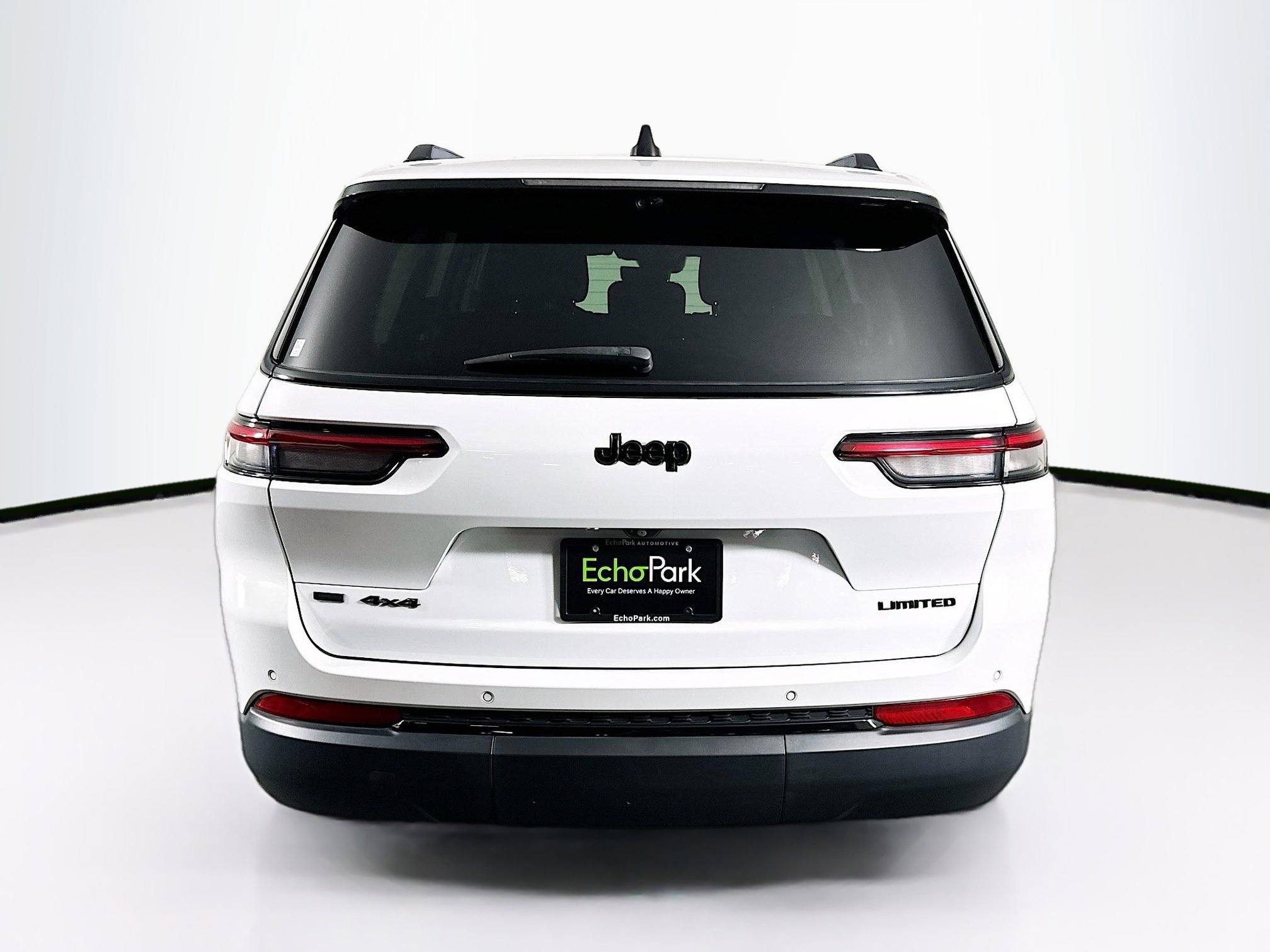 Used 2023 Jeep Grand Cherokee L Limited w/ Luxury Tech Group II image 7