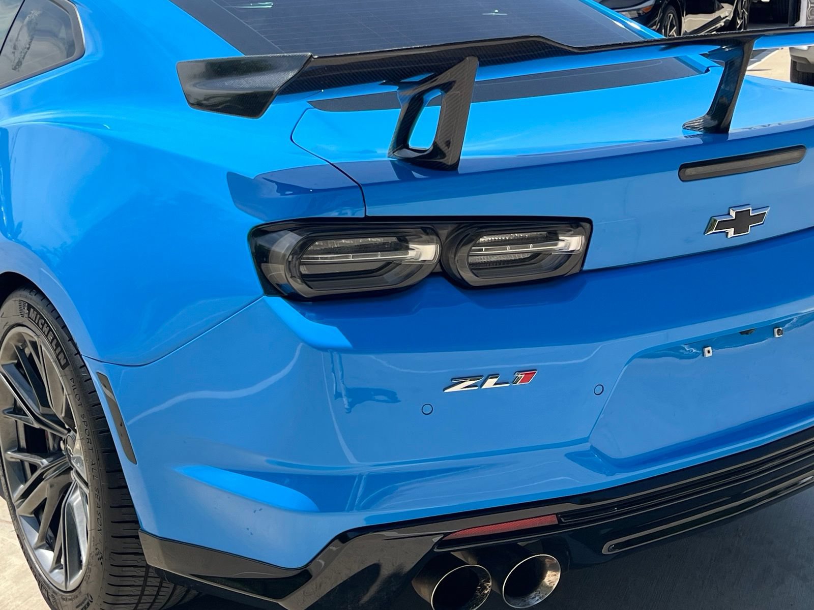 Used 2022 Chevrolet Camaro ZL1 RWD image 13