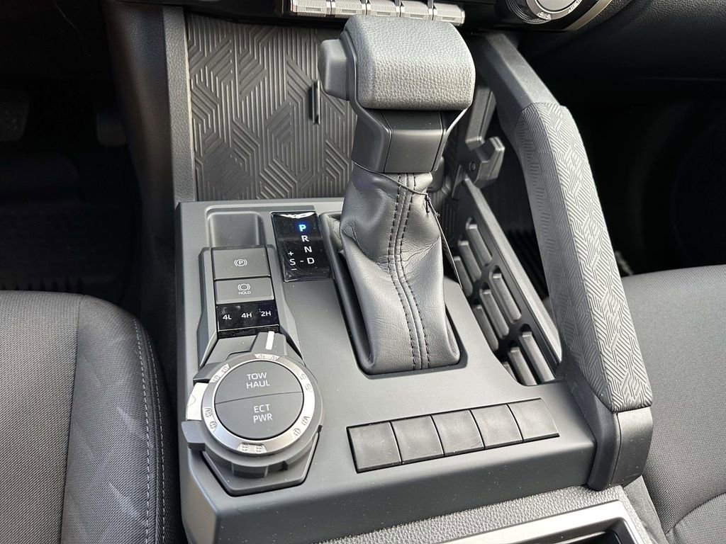 New 2025 Toyota Tacoma SR5 image 7