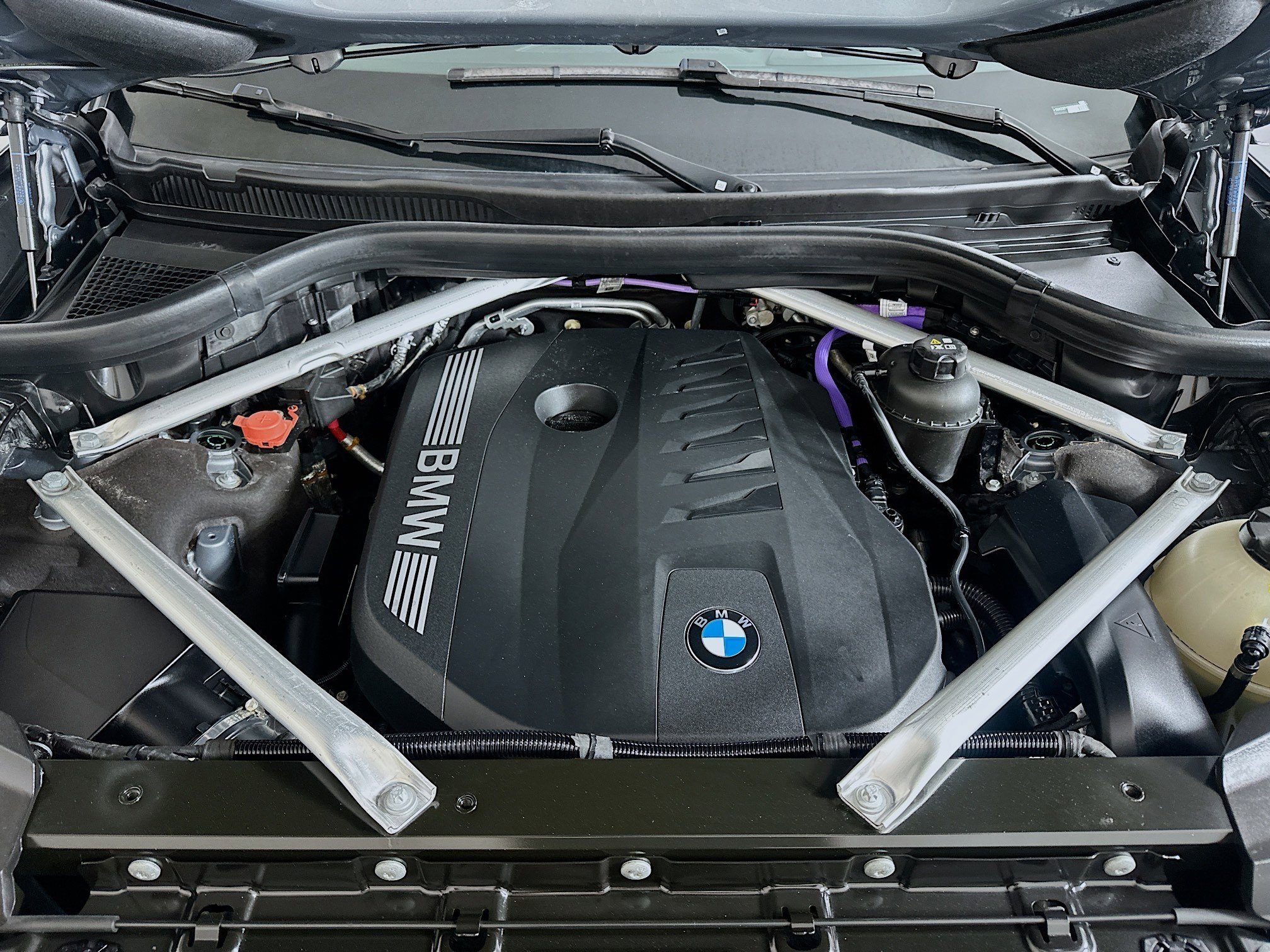 Used 2024 BMW X7 xDrive40i image 32