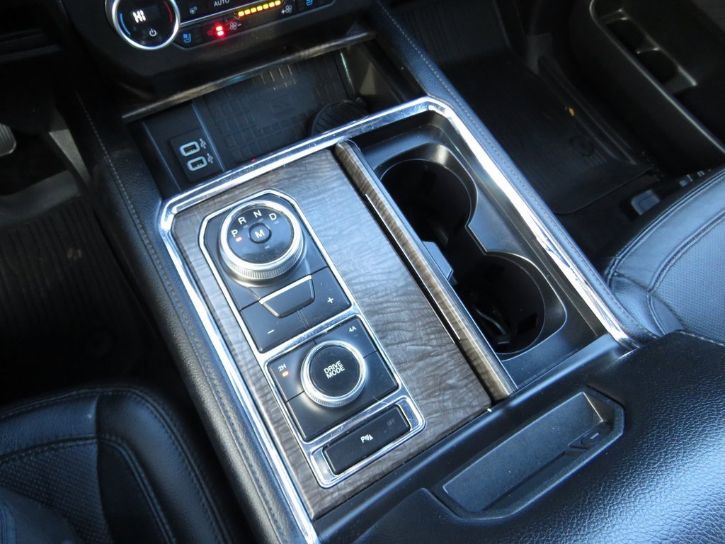 Used 2019 Ford Expedition Limited w/ Equipment Group 301A image 26