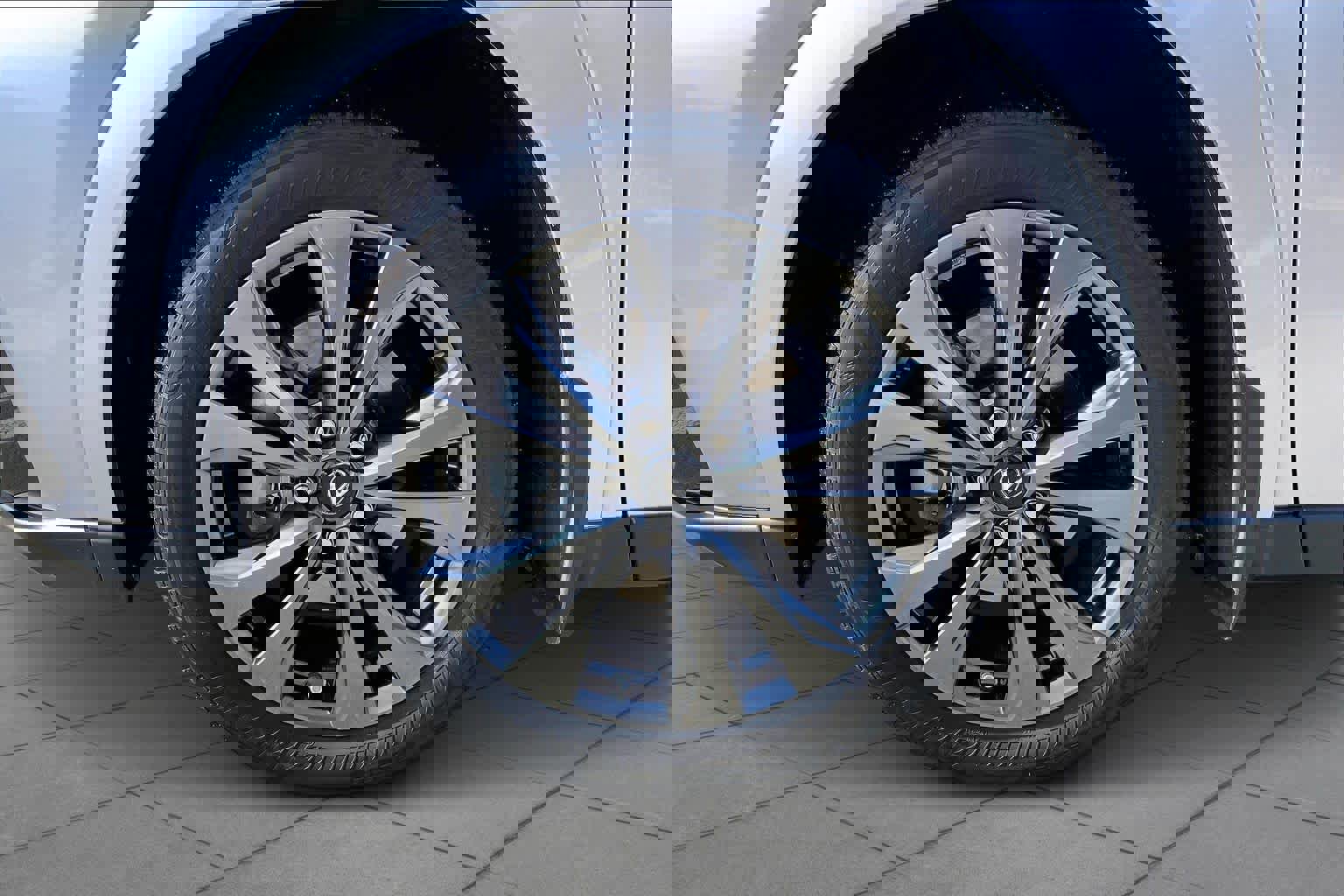 Certified 2023 Lexus UX 250h F Sport image 12