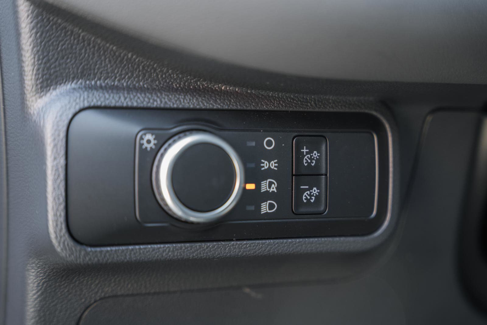 New 2026 Ford Explorer Active AWD/4WD image 39