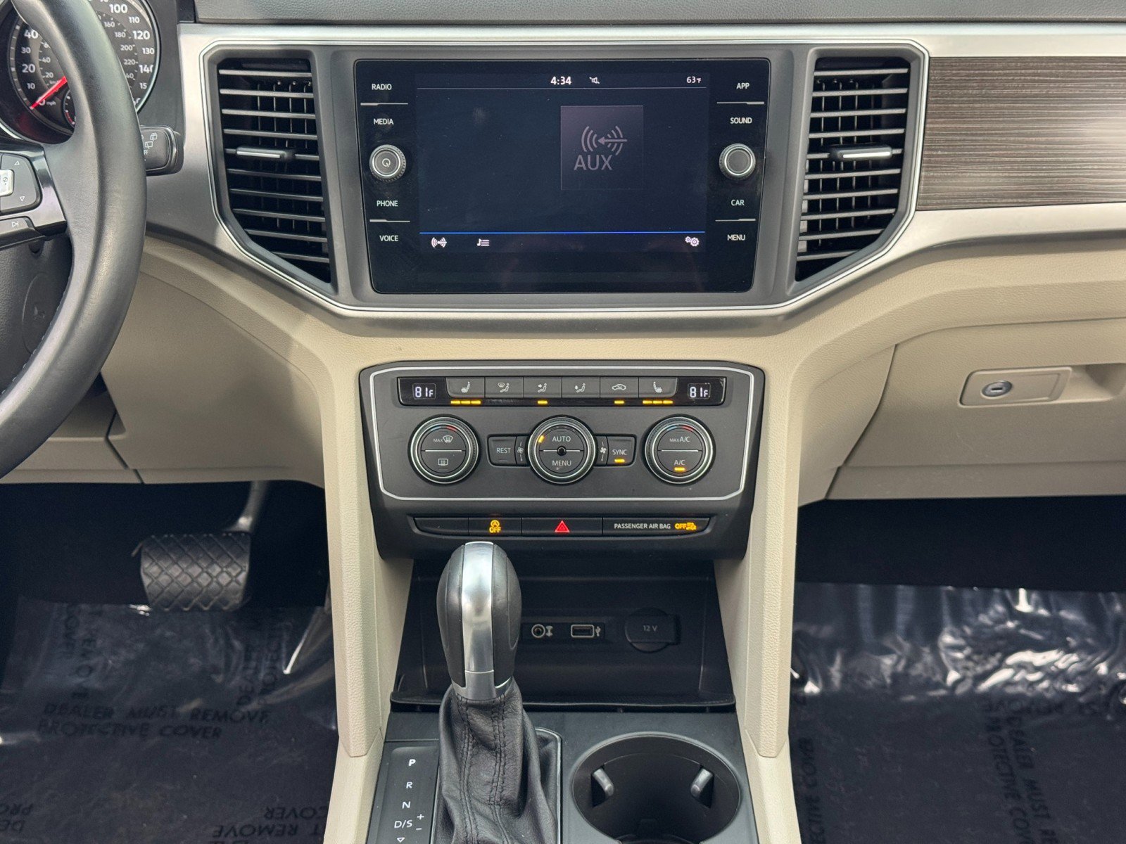 Used 2019 Volkswagen Atlas SE w/ Towing Package image 21