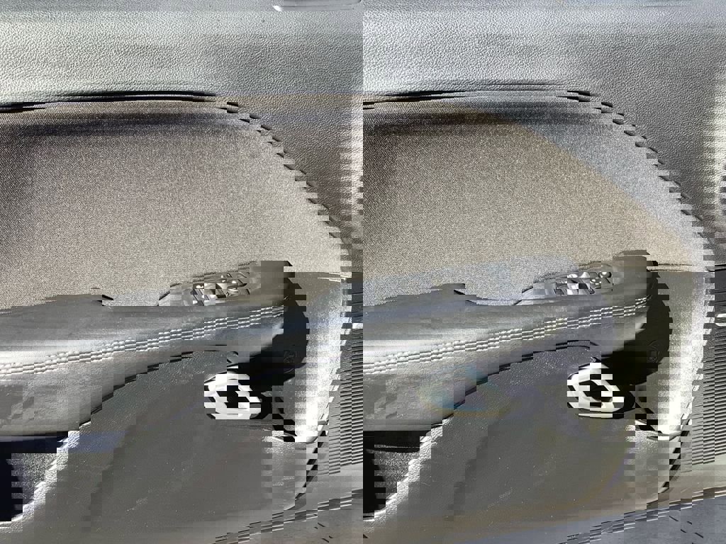 Used 2023 Dodge Challenger SXT w/ Cold Weather Group image 12