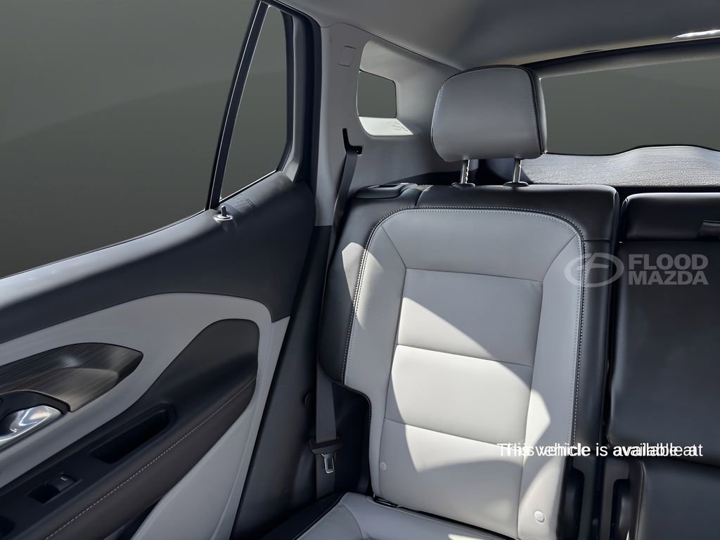 Used 2022 GMC Terrain SLT image 30