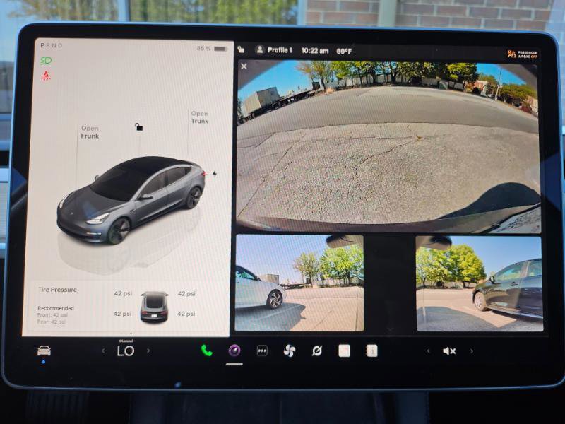 Used 2023 Tesla Model 3 Standard Range RWD image 39