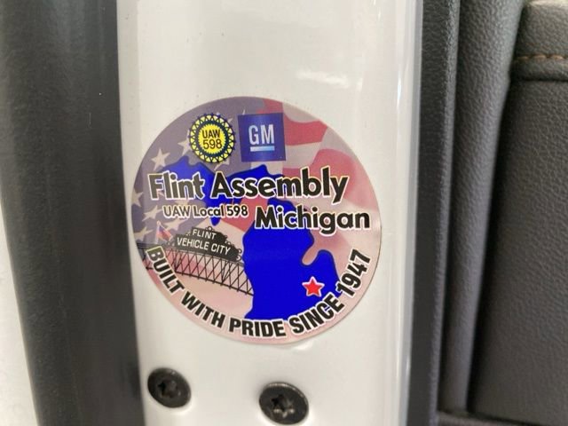 Used 2023 GMC Sierra 2500 AT4 w/ AT4 Premium Plus Package image 17