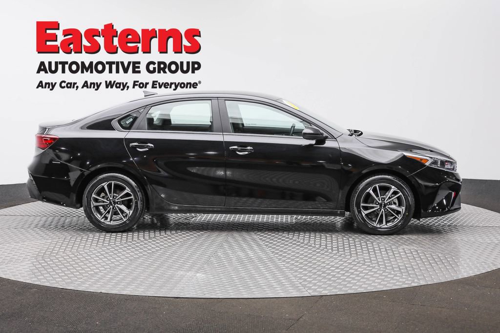 Used 2024 Kia Forte LXS image 4