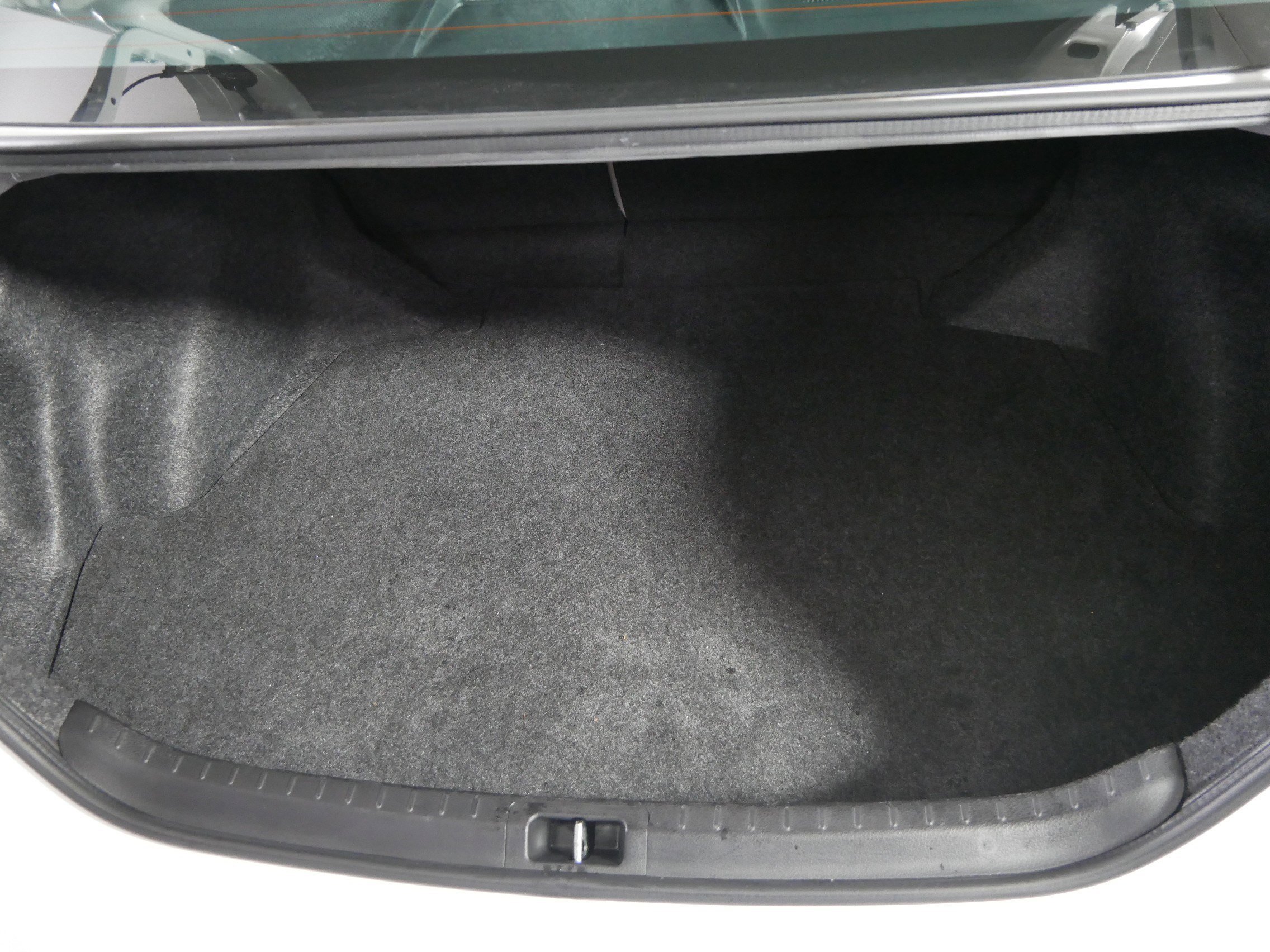 Used 2017 Toyota Corolla LE image 18