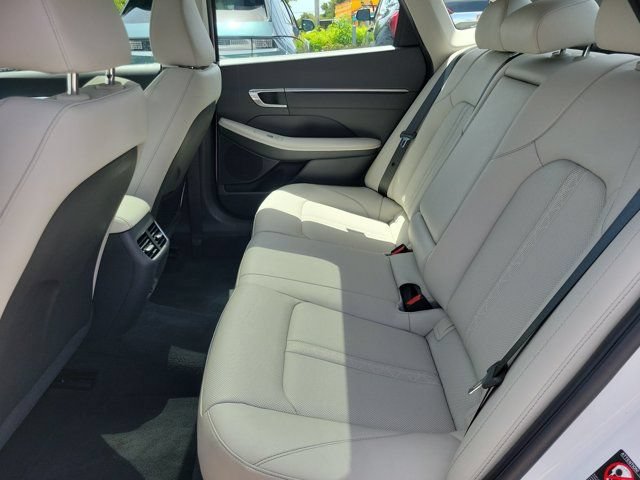 Certified 2022 Hyundai Sonata Limited FWD image 7