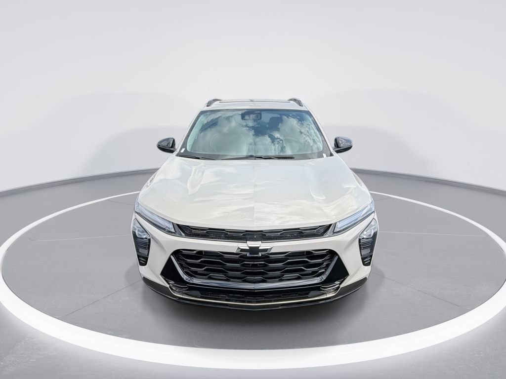 New 2026 Chevrolet Trax ACTIV w/ Sunroof Package image 3