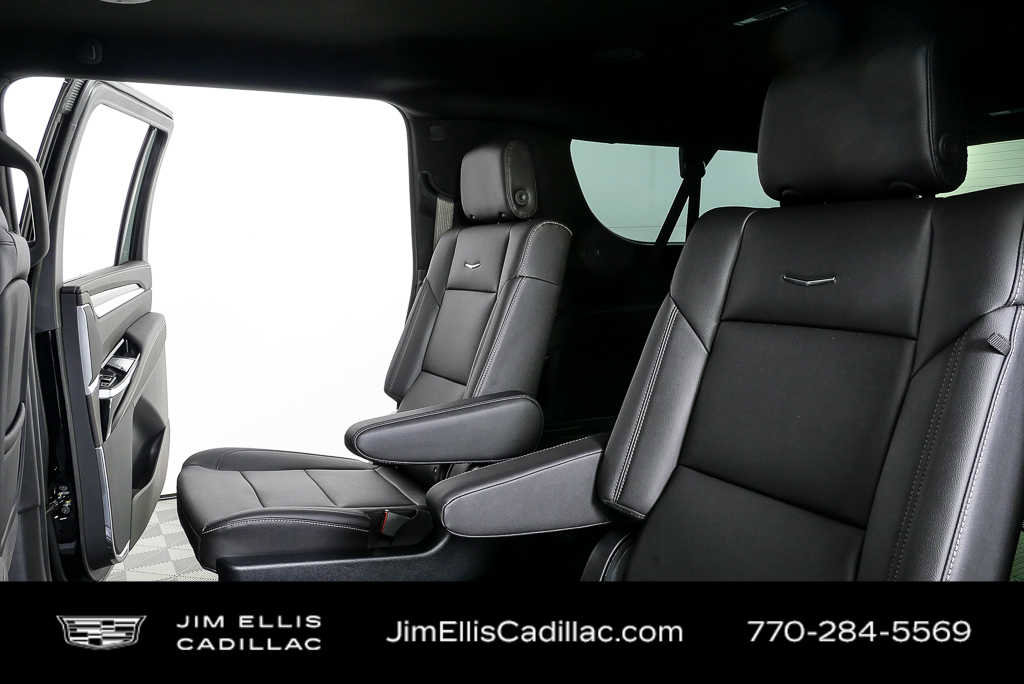 New 2026 Cadillac Escalade ESV 4WD w/ LPO, Floor Liner Package image 22