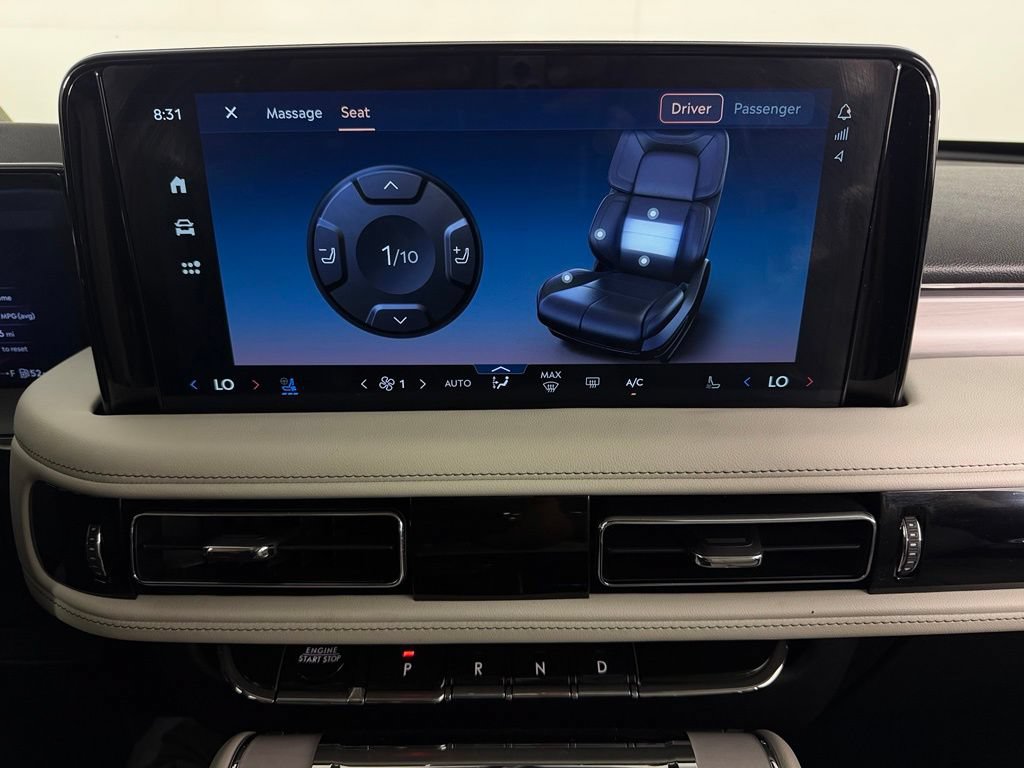Used 2025 Lincoln Aviator Reserve w/ Equipment Group 201A AWD/4WD image 19
