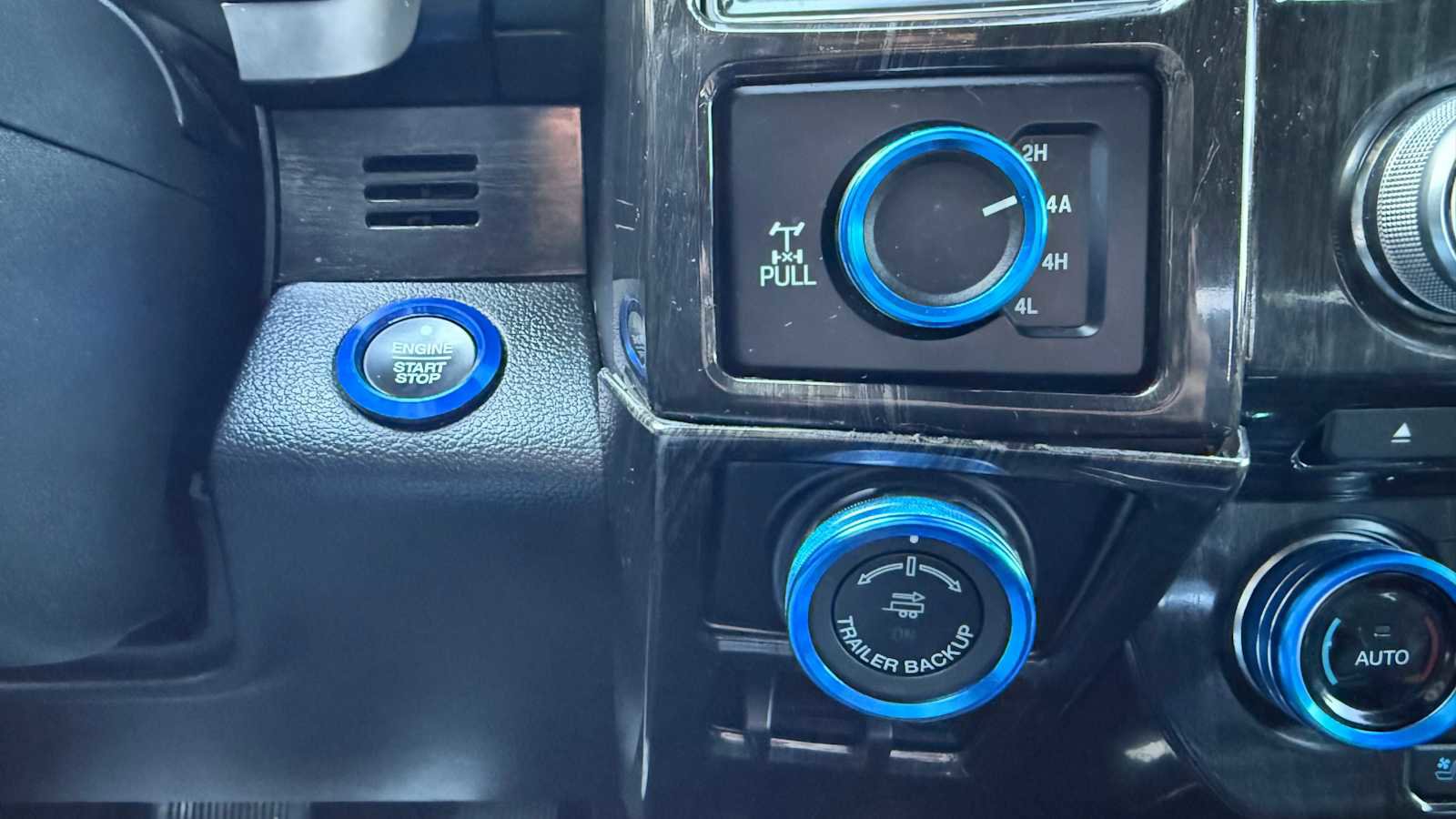 Used 2018 Ford F150 Limited w/ Trailer Tow Package image 18